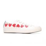 Farfetch 發(fā)發(fā)奇 現(xiàn)有 COMME DES GAR?ONS PLAY 女士愛心帆布鞋原價(jià)￥1128，現(xiàn)特價(jià)￥1028