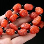 北紅瑪瑙和南紅瑪瑙哪個更好？怎么選擇